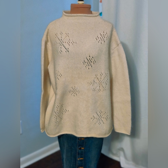 luxury angora funnel neck peek a boo  snowflake sweater so soft  vintage L - Picture 2 of 7